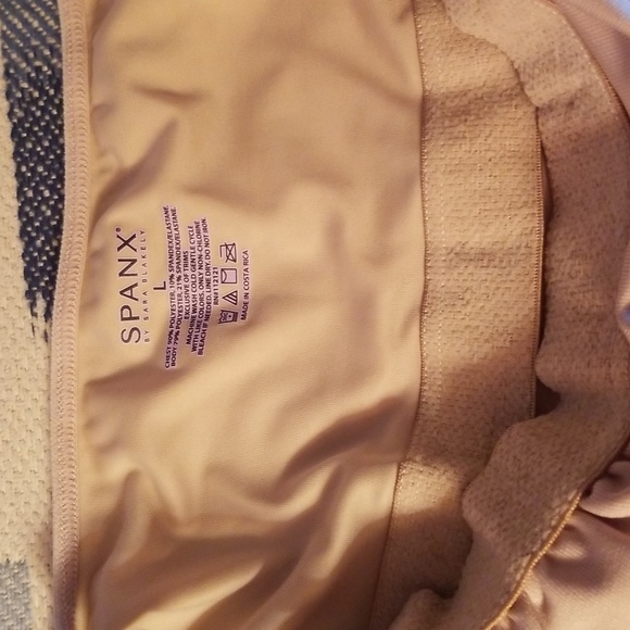 NWT Spanx, size large - Picture 4 of 5